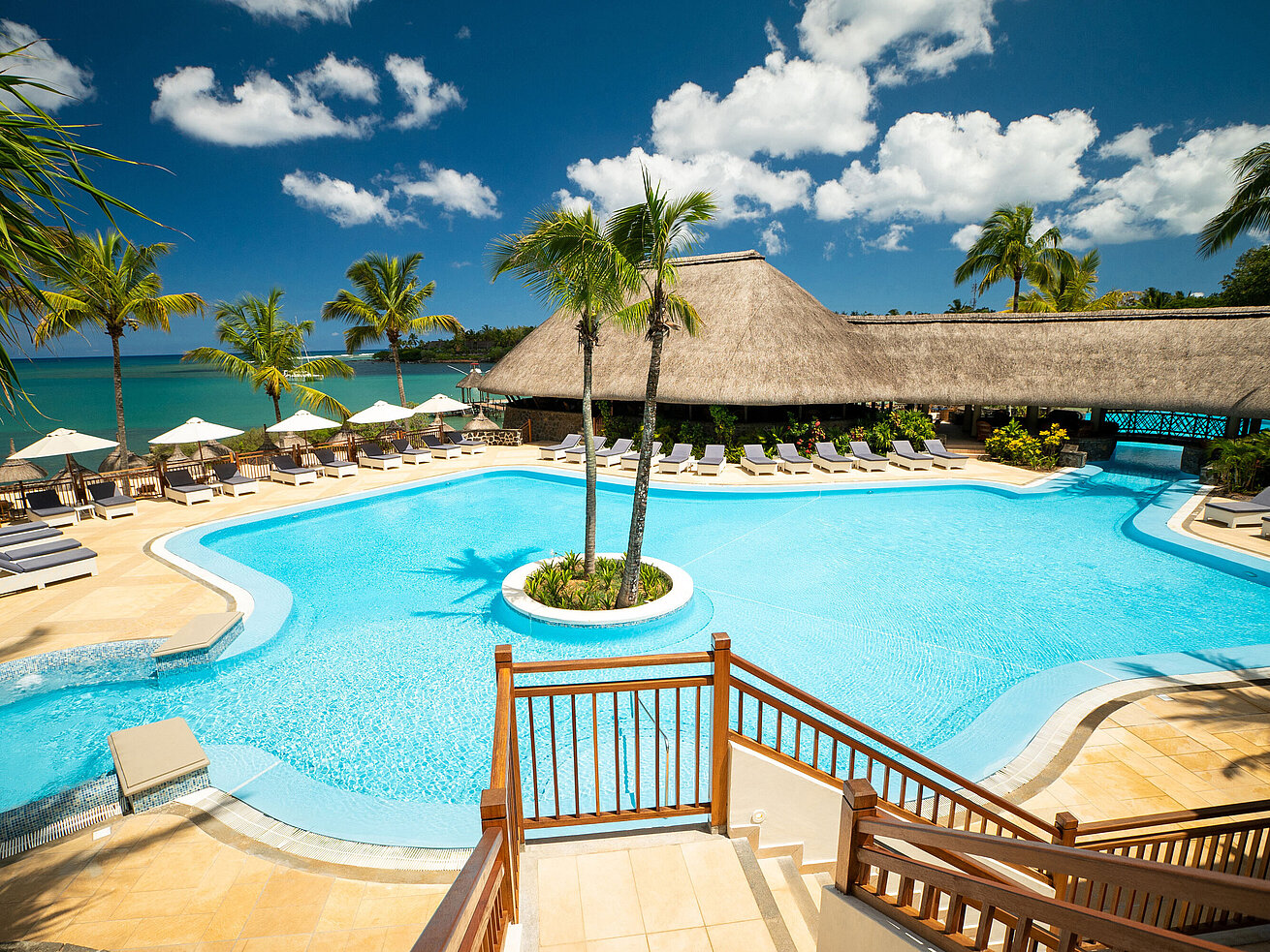 Pool | Maritim Hotel Mauritius